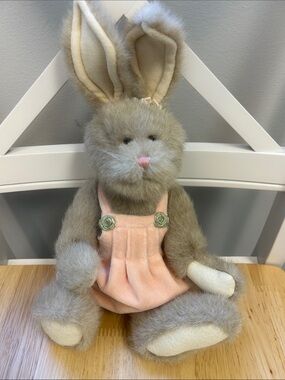 NWT Boyd’s Plush Rabbit Best Dressed Series Dippy D. Hopplebuns “A Genius”